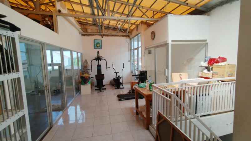 rumah 2 lantai luas 120m type 2kt harapan jaya bekasi