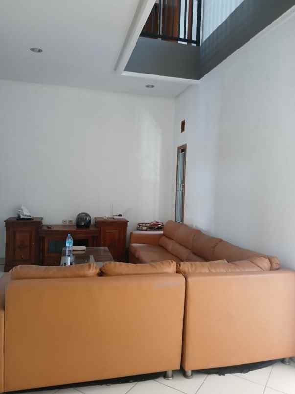 rumah bagus jl bahagia margacinta buahbatu bandung