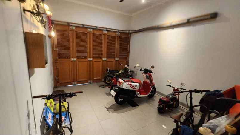 rumah bagus siap huni di kemang pratama bekasi