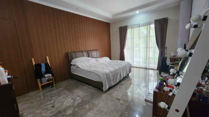 rumah bagus siap huni di kemang pratama bekasi