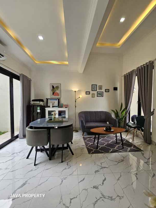 rumah baru 2 lantai dekat stasiun jurang mangu