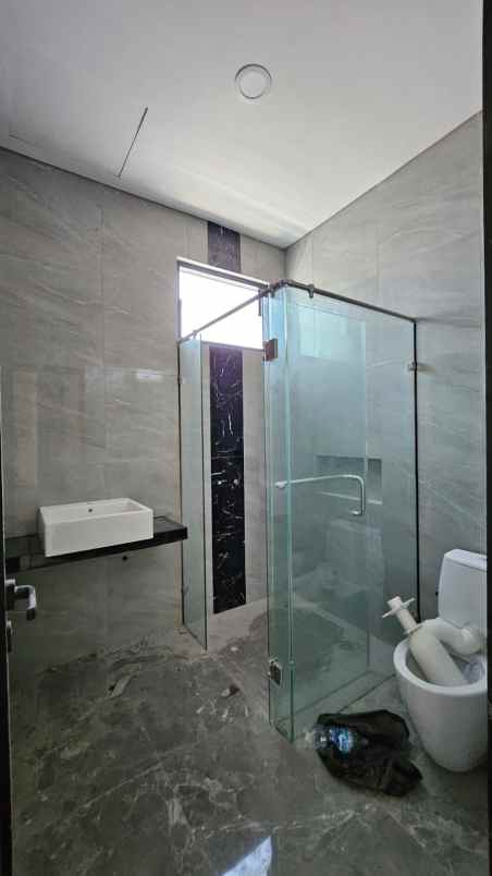 rumah baru boulevard araya 2 hook