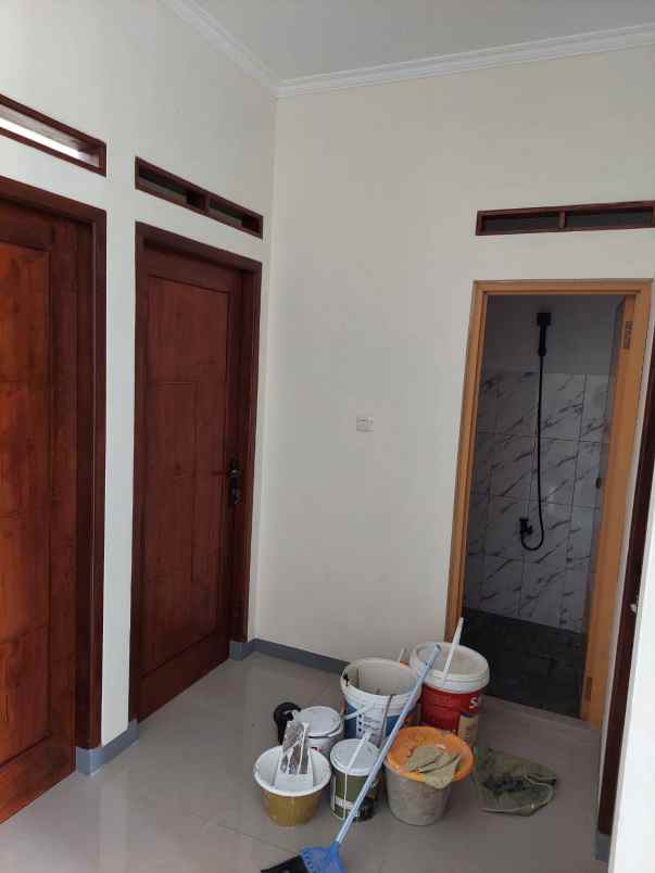 rumah baru cisasawi cihanjuang siap huni lokasi mudah