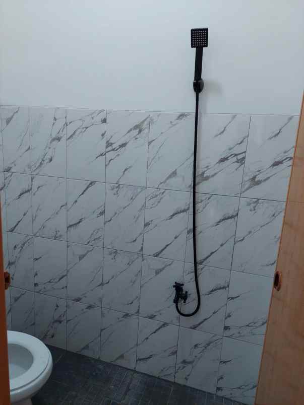 rumah baru cisasawi cihanjuang siap huni lokasi mudah