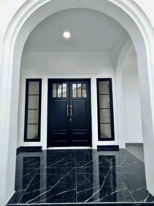 rumah baru classic modern lt 135 lb 220 joglo jakbar