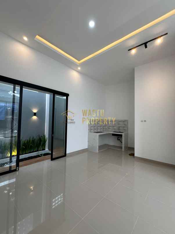 rumah baru desain modern 9 menit ke sleman city hall