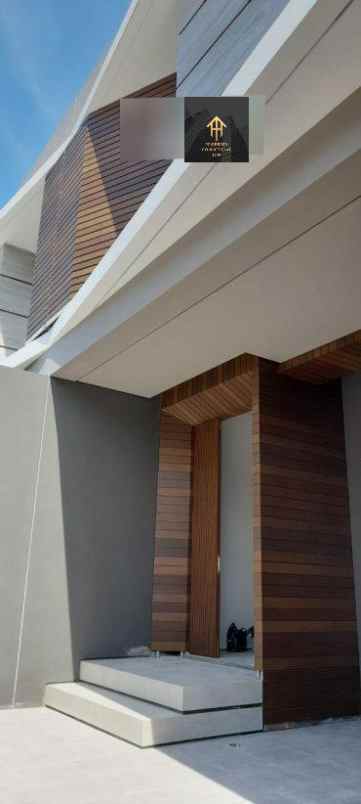 rumah baru moderen di megaraya pasteur cicendo