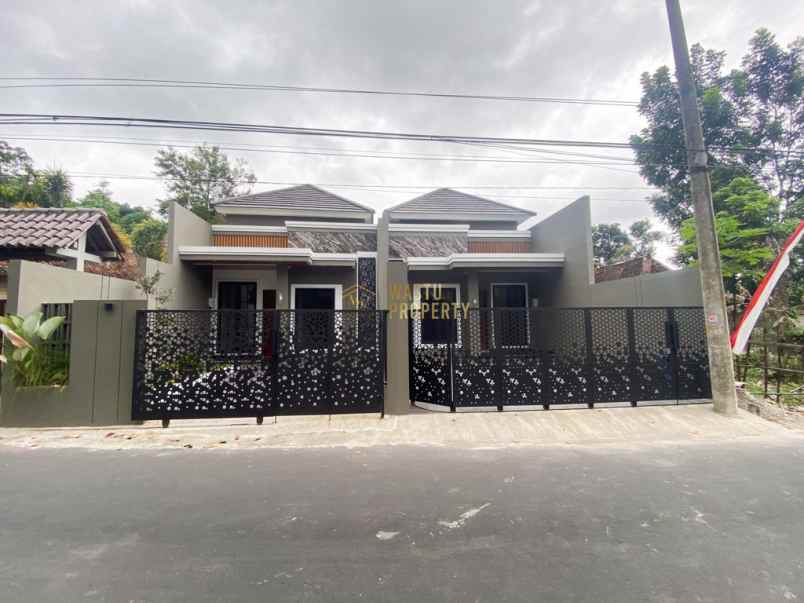 rumah baru siap huni 5 menit ke sma negeri ngaglik