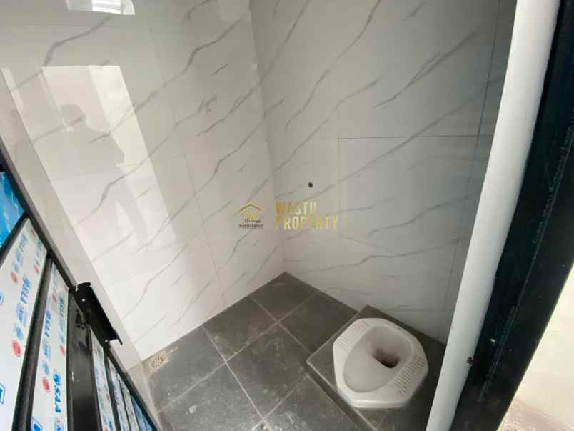 rumah baru strategis dekat uii dan wisata blue lagoon