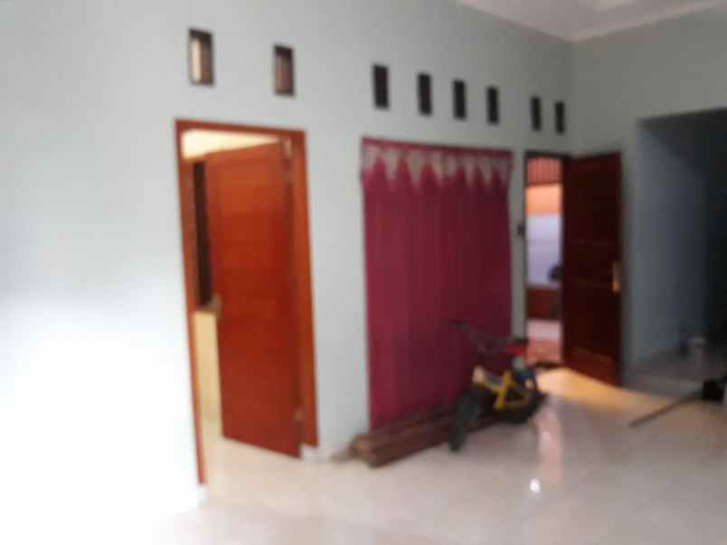 rumah cantik hook siap huni di perum rawalumbu bekasi