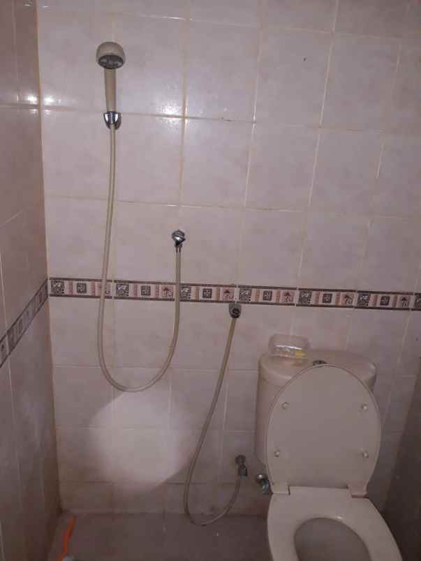 rumah cantik hook siap huni di perum rawalumbu bekasi