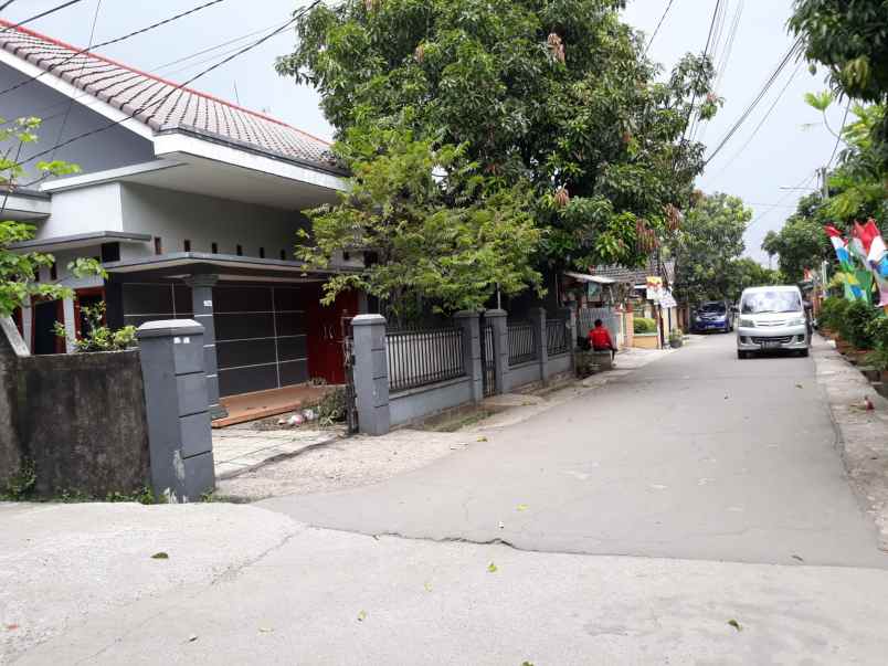 rumah cantik hook siap huni di perum rawalumbu bekasi