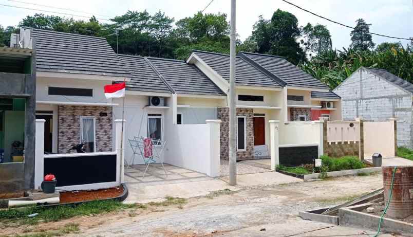 rumah cileungsi