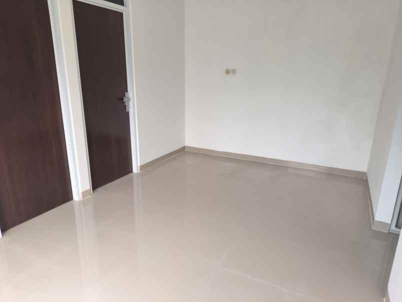 rumah cluster bambu apus jakarta timur