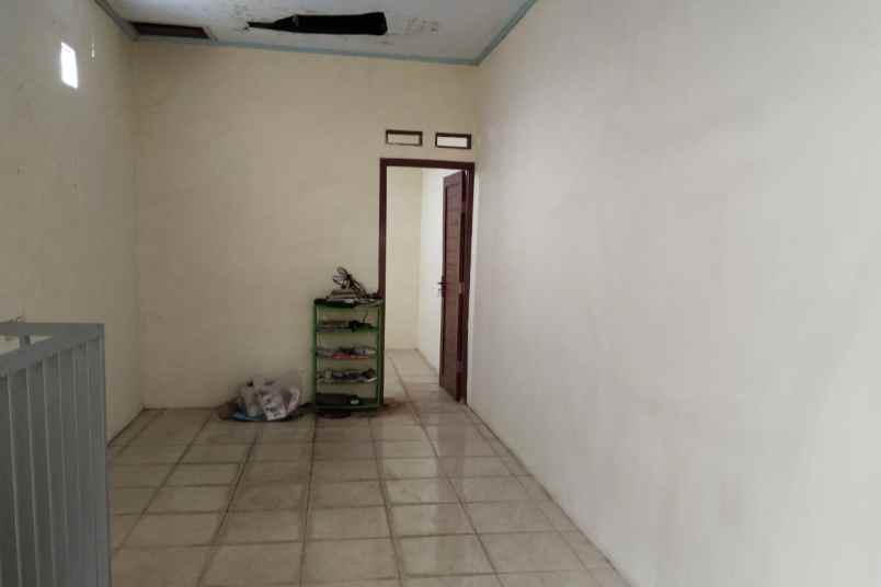 rumah cocok untuk kost kawasan strategis karanganyar