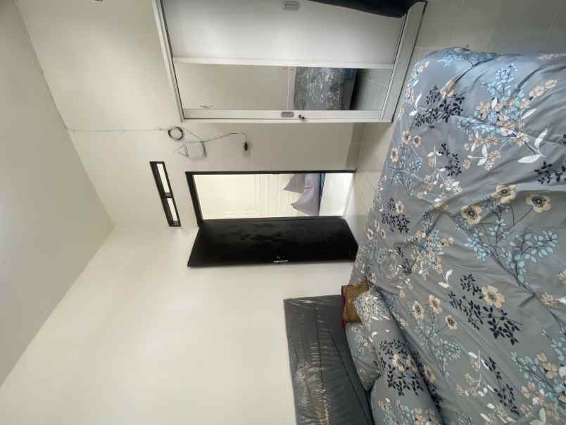 rumah dijual siap huni dekat tol arah jakarta