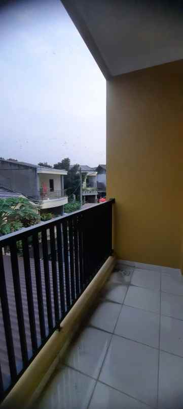 rumah dukuh zamrud bekasi timur