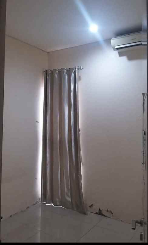 rumah hook siap huni ivy park bsb mijen semarang barat