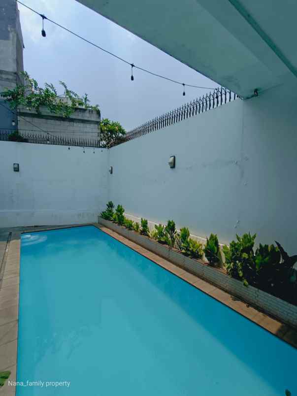 rumah impian area joglo 5 1 kt pool garasi 4 mobil shm