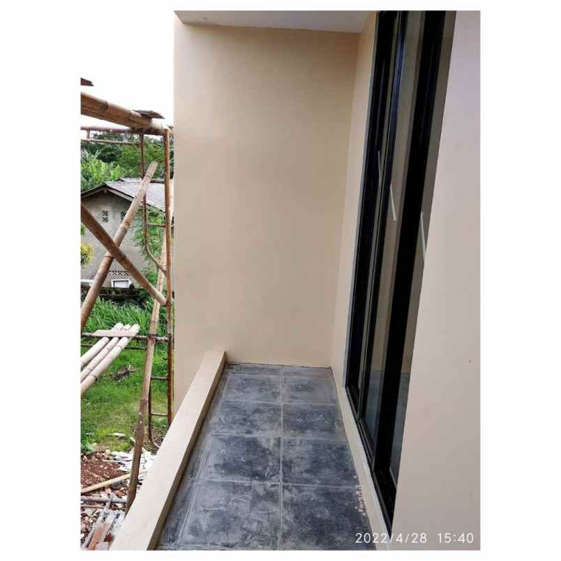 rumah jalan bukit indah serua