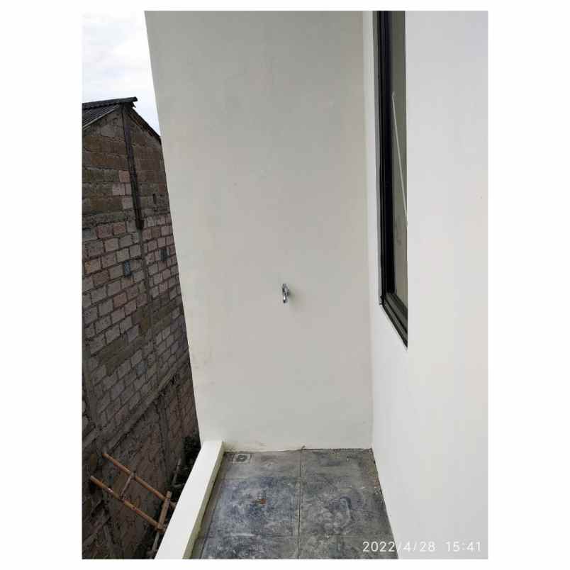 rumah jalan bukit indah serua