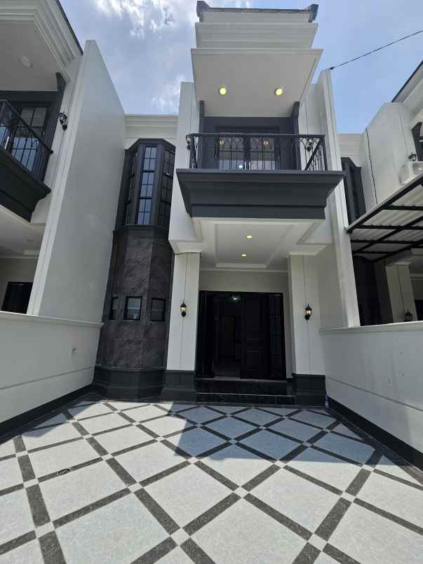 rumah jalan kemang 1 sukmajaya depok