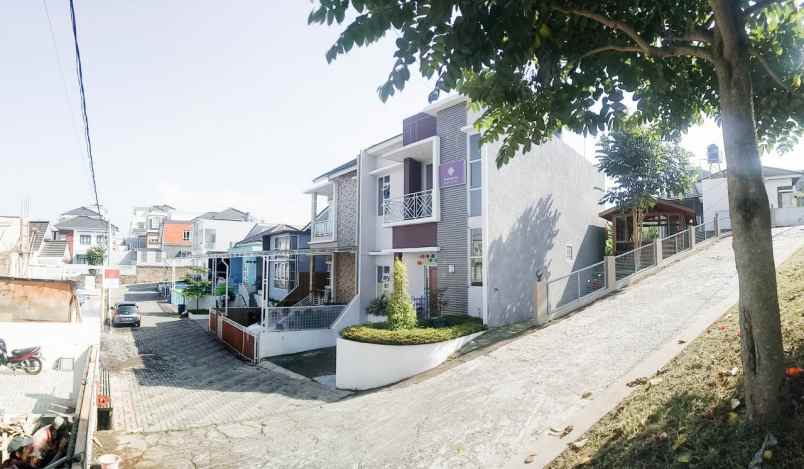 rumah jalan kolonel masturi 41