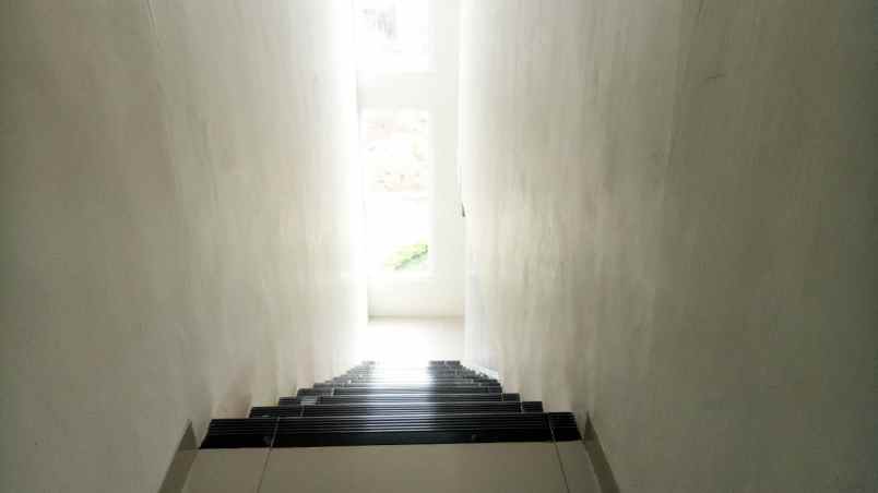 rumah jalan kolonel masturi 41