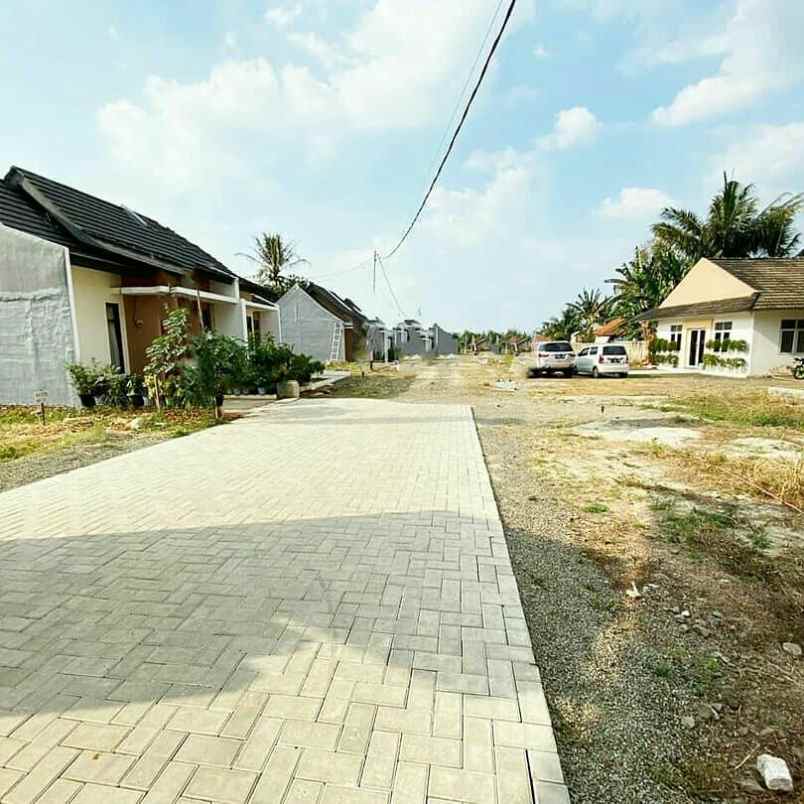 rumah jalan lurah madi lebak