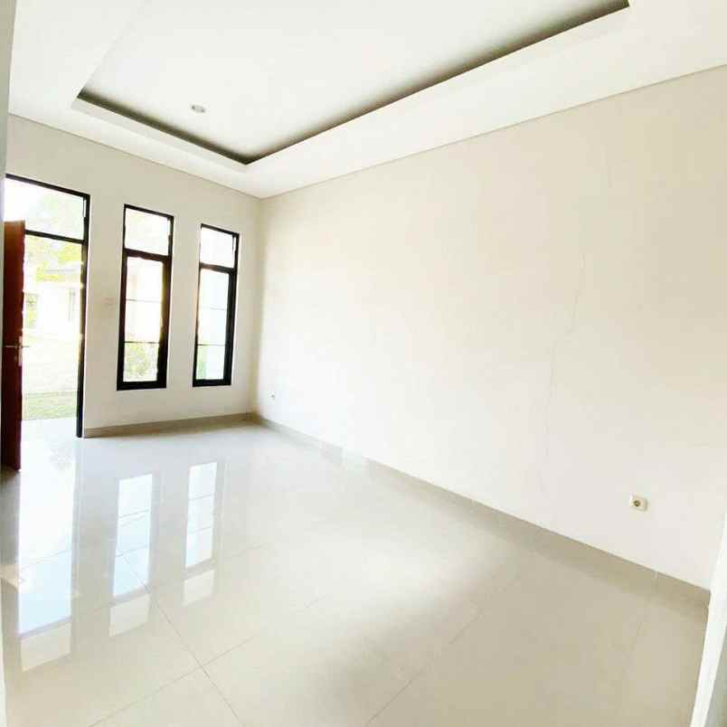 rumah jalan lurah madi lebak