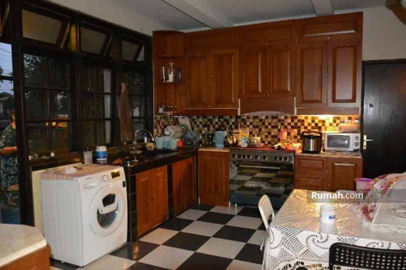 rumah jalan r moch kahfi i