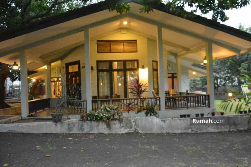 rumah jalan r moch kahfi i