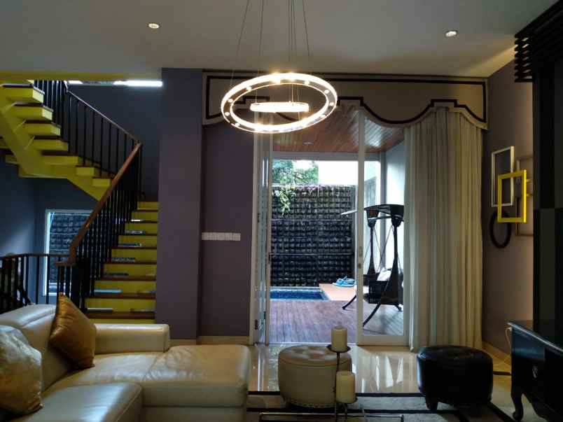 rumah jl cilandak jakarta selatan