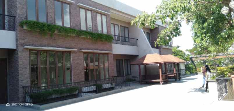 rumah jl veteran selatan