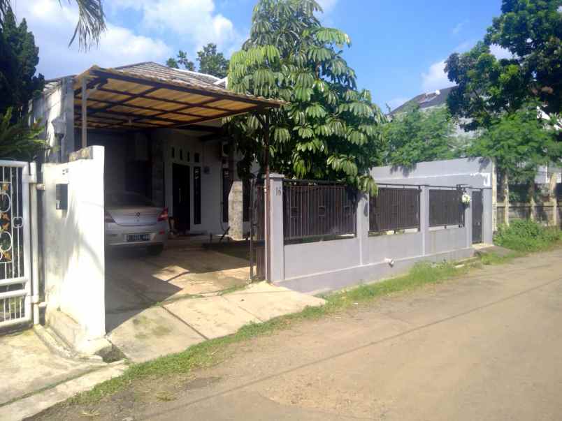 rumah jln jalak x komplek dpr ri