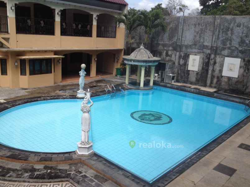 rumah kadirojo sleman