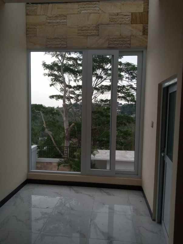 rumah kalipancur ngaliyan