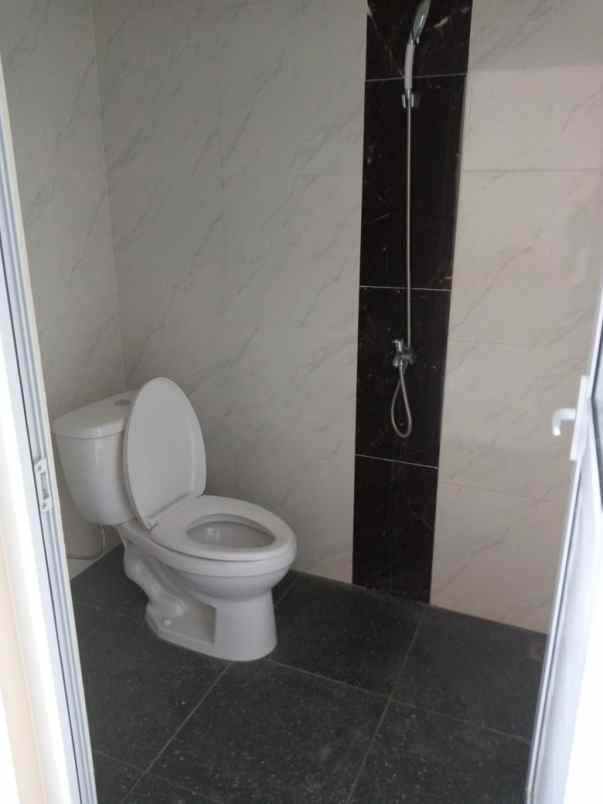 rumah kalipancur ngaliyan