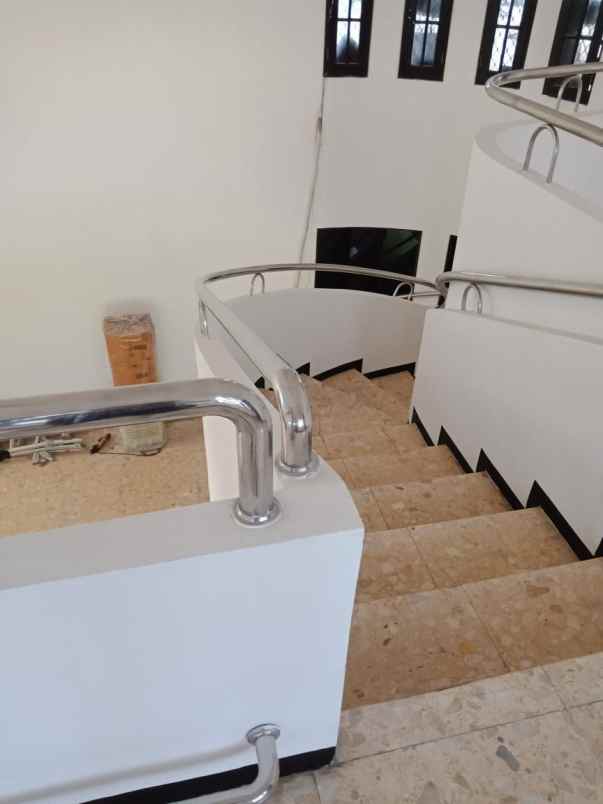 rumah kertajaya indah timur strategis langka