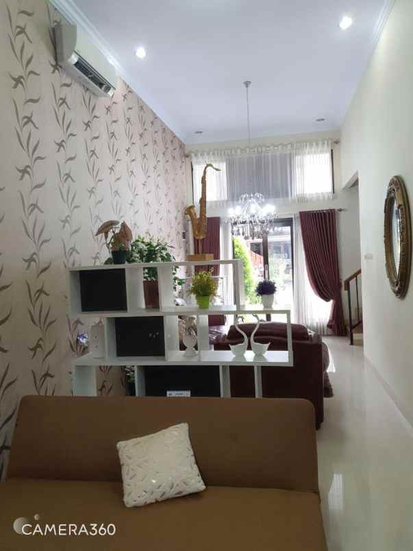 rumah kranggan cibubur