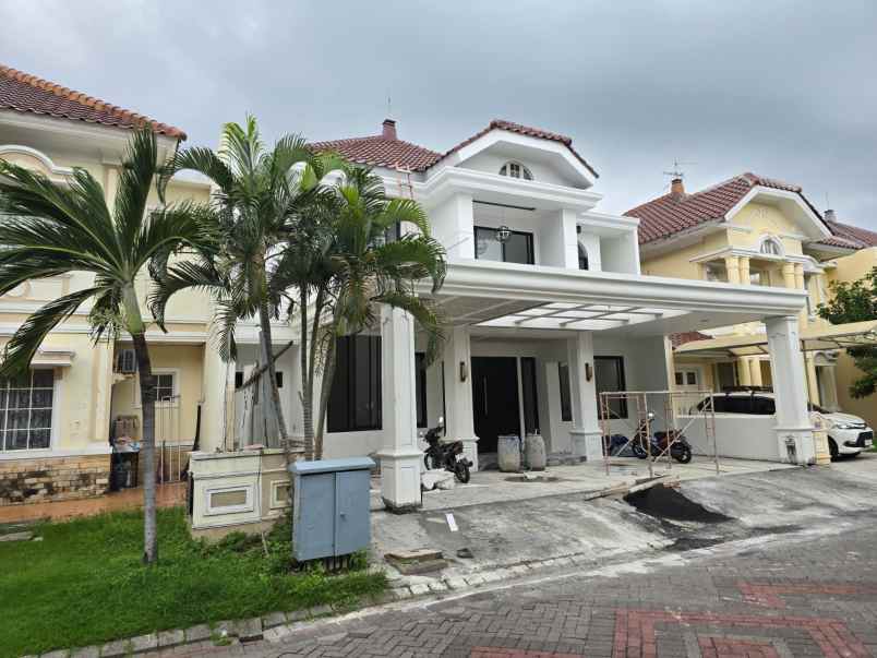 rumah mewah classic pakuwon city lt216