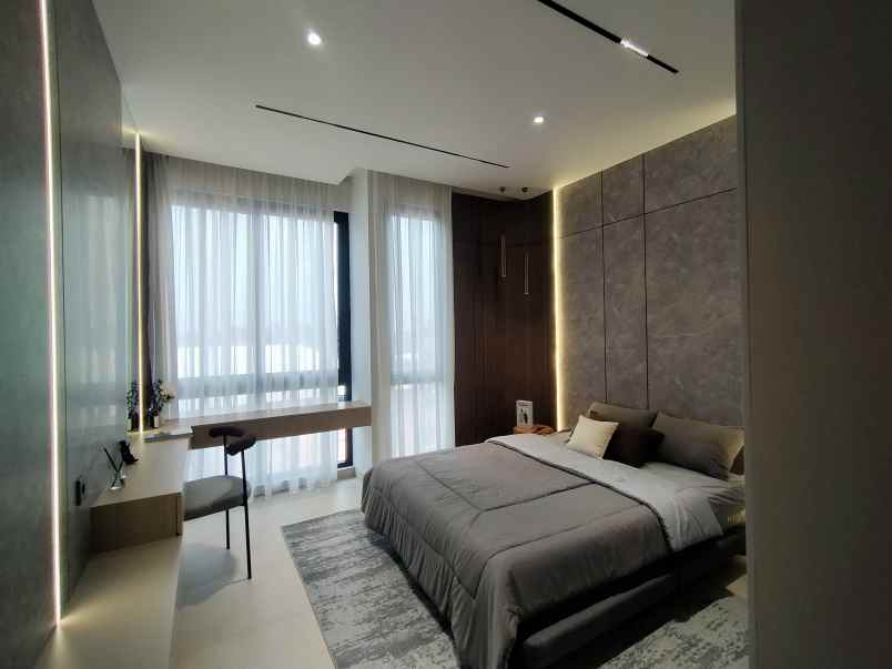 rumah mewah di cilandak jagakarsa jakarta selatan