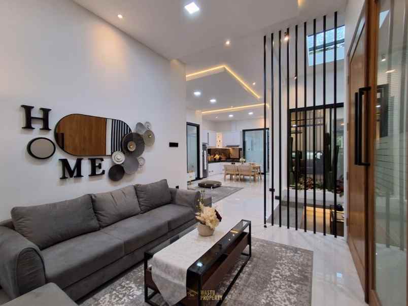 rumah mewah konsep villa free furnished di ngaglik