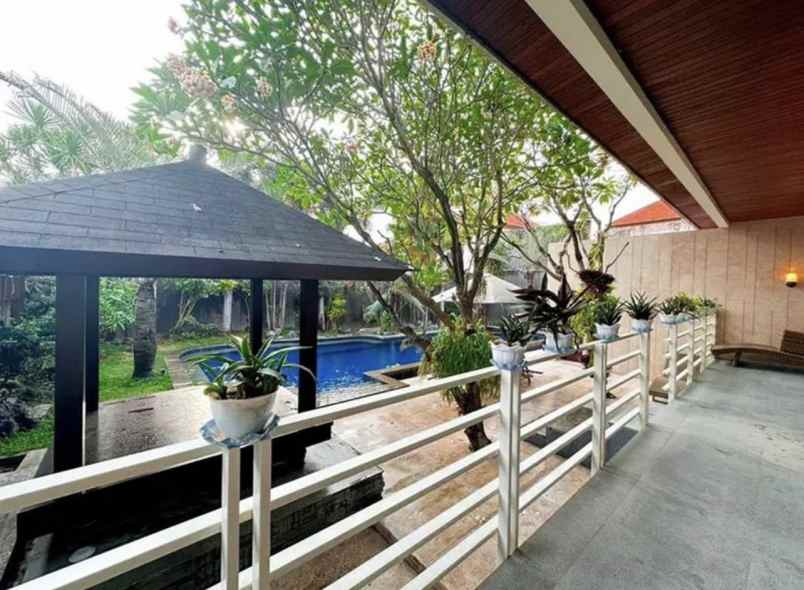 rumah mewah siap huni taman wedasari di kota denpasar