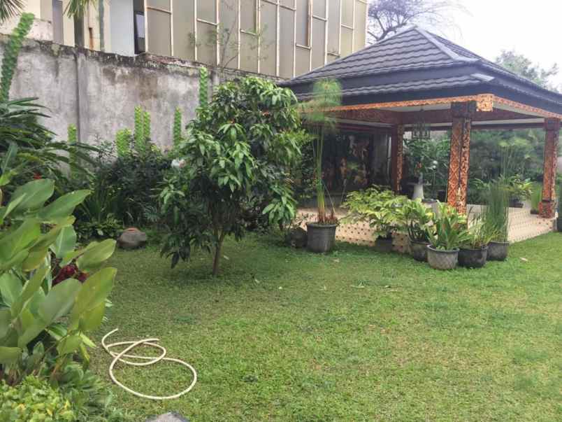 rumah mewah sukajadi dekat pvj bandung