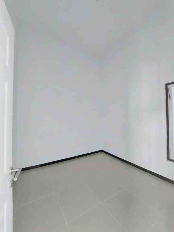 rumah minimalis 300 jutaan lokasi tlogowaru tajinan