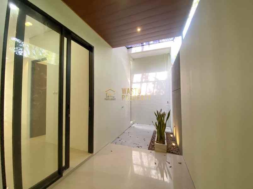 rumah modern dekat kampus uii siap huni dan lengkap