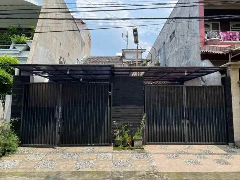 rumah murah 1 5 lantai area barata jaya ngagel