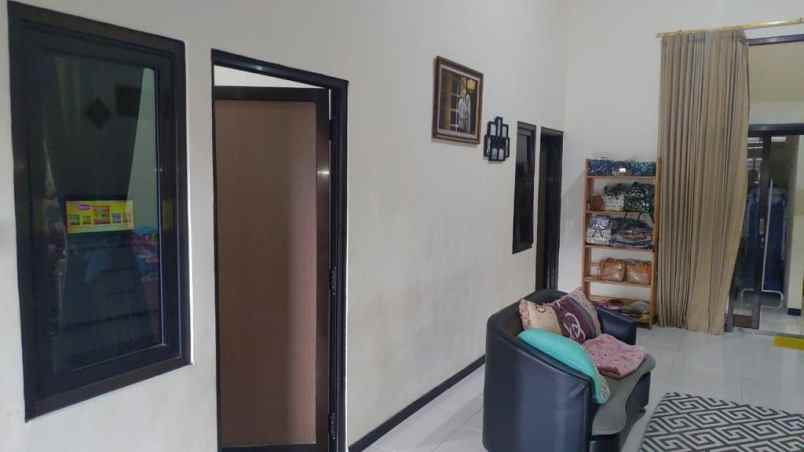 rumah murah 3 lantai di betro sedati sidoarjo