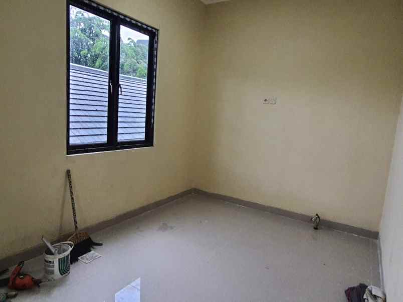 rumah murah lubang buaya cipayung jakarta timur